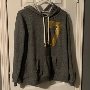AE Hoodie - XL